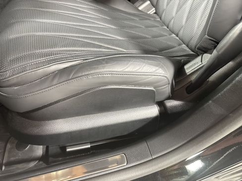 Used 2025 Mercedes-Benz S 63 AMG S image 17