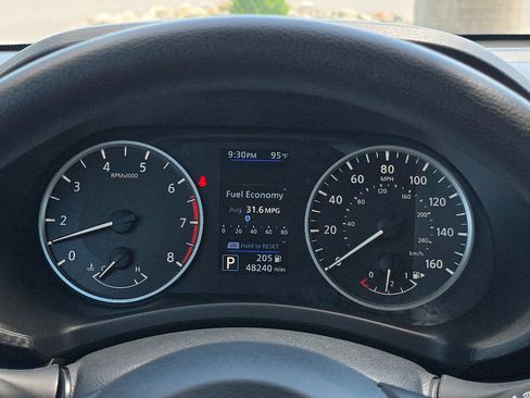 Used 2024 Nissan Sentra S FWD image 21