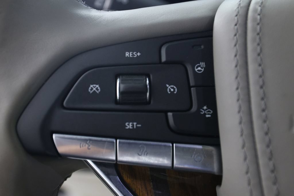 Used 2023 Cadillac Escalade Premium Luxury Platinum AWD/4WD image 23
