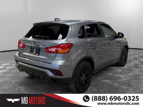 Used 2019 Mitsubishi Outlander Sport LE image 3