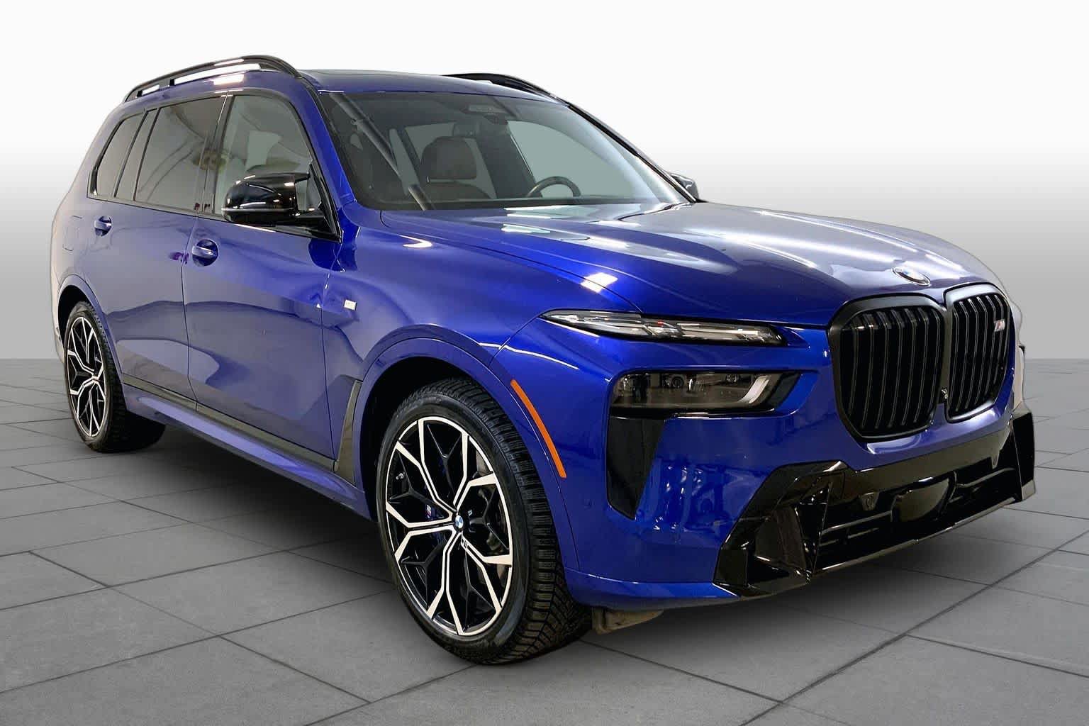 Used 2025 BMW X7 M60i AWD/4WD image 2