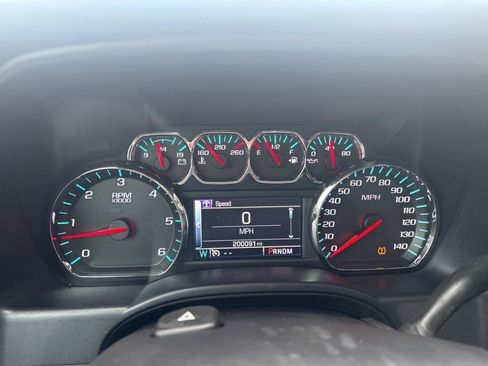 Used 2015 Chevrolet Silverado 1500 LTZ AWD/4WD image 14