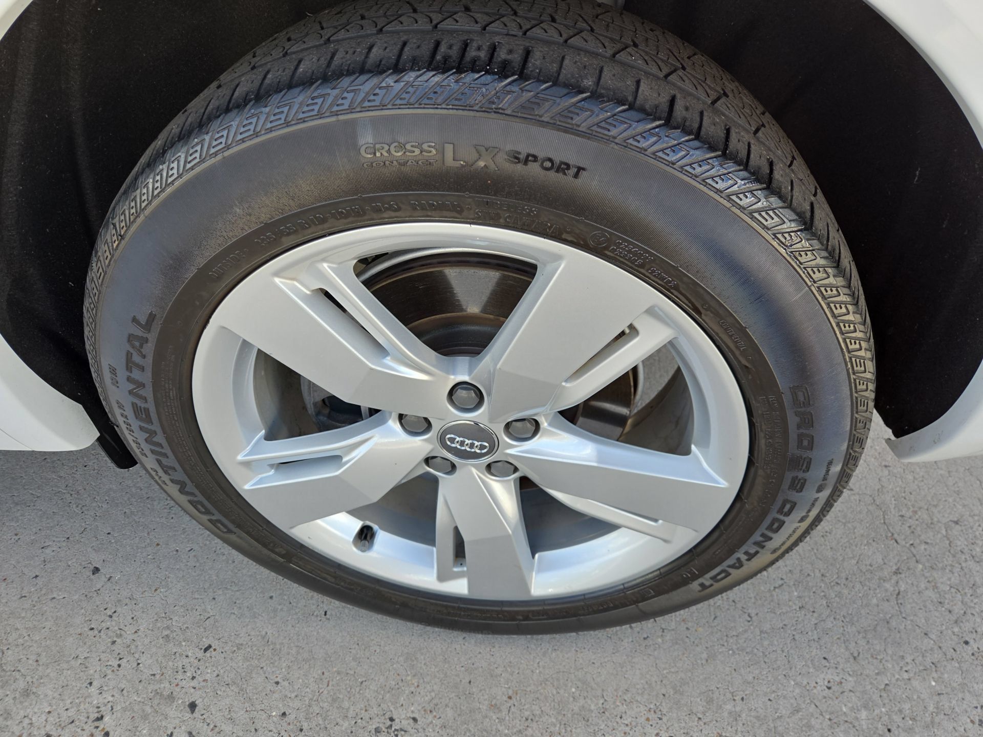Used 2019 Audi Q5 2.0T Premium Plus w/ Premium Plus Package AWD/4WD image 8