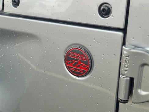 Used 2021 Jeep Wrangler Unlimited Rubicon image 6