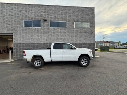 Used 2022 RAM 1500 Big Horn w/ Trailer Tow Group AWD/4WD image 3