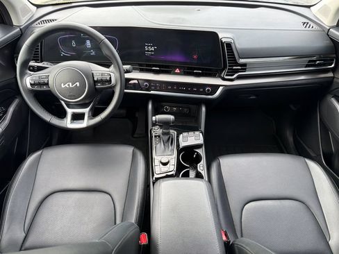 Used 2025 Kia Sportage EX FWD image 23