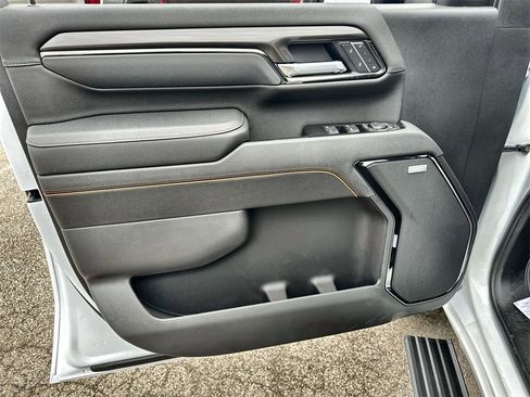 New 2026 GMC Sierra 3500 AT4 w/ AT4 Premium Plus Package image 21