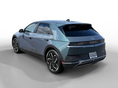 Certified 2024 Hyundai Ioniq 5 SEL image 3