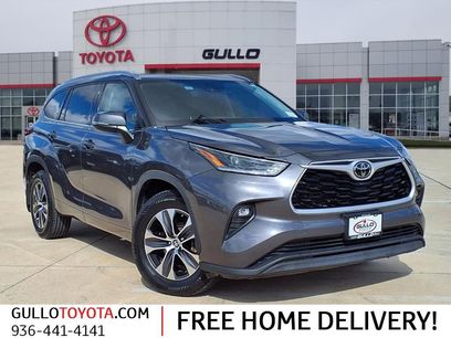 Certified 2021 Toyota Highlander XLE
