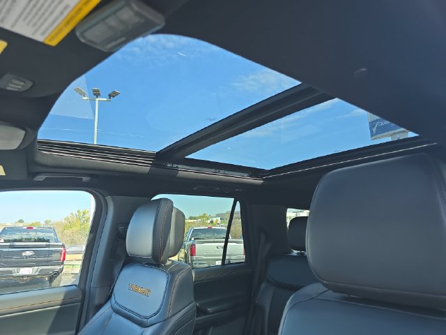 Certified 2026 Ford Expedition Tremor AWD/4WD image 34