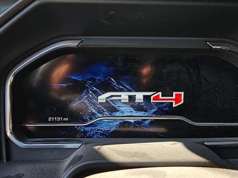 Used 2025 GMC Sierra 1500 AT4 w/ AT4 Premium Package image 13