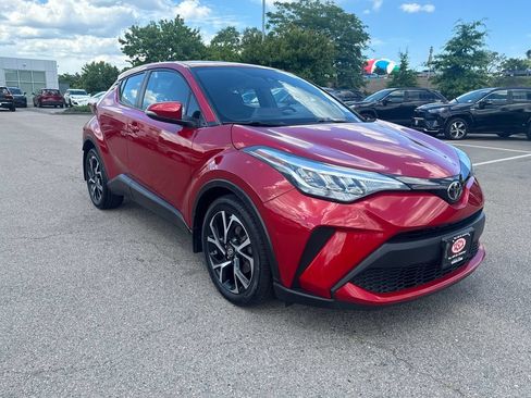 Used 2021 Toyota C-HR XLE FWD image 10