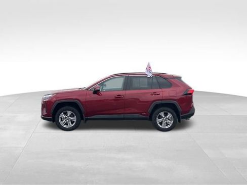 Certified 2024 Toyota RAV4 XLE w/ Convenience Package image 3