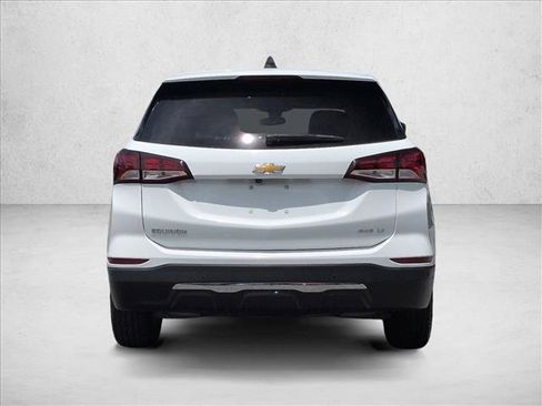 Used 2024 Chevrolet Equinox LT AWD/4WD image 7