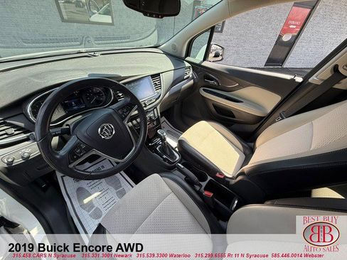 Used 2019 Buick Encore Preferred AWD/4WD image 17