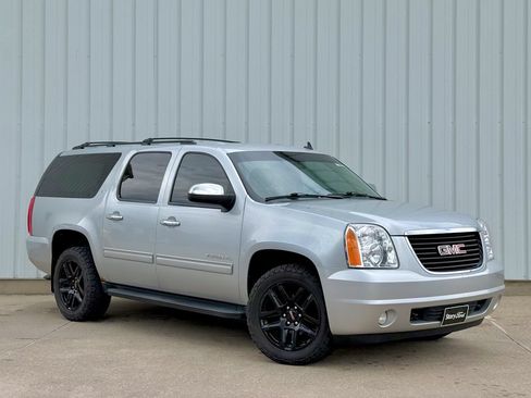 Used 2013 GMC Yukon XL SLT AWD/4WD image 8