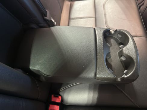 Used 2016 Ford Focus Titanium FWD image 28