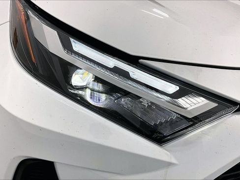 Used 2025 Toyota RAV4 XLE w/ Weather Package AWD/4WD image 33