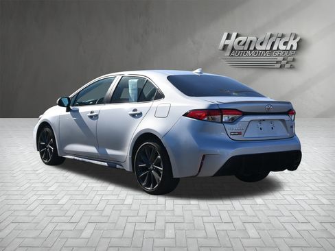 Used 2024 Toyota Corolla SE image 8