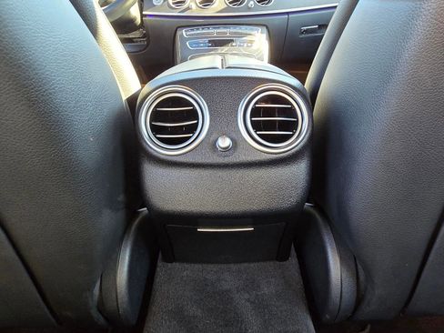 Used 2023 Mercedes-Benz E 350 E 350 image 12