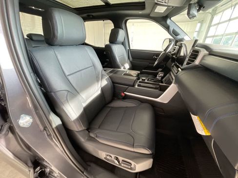 New 2025 Toyota Tundra Platinum image 25