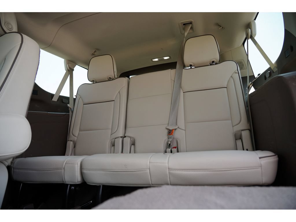 Used 2021 GMC Yukon XL Denali w/ Denali Premium Package AWD/4WD image 28