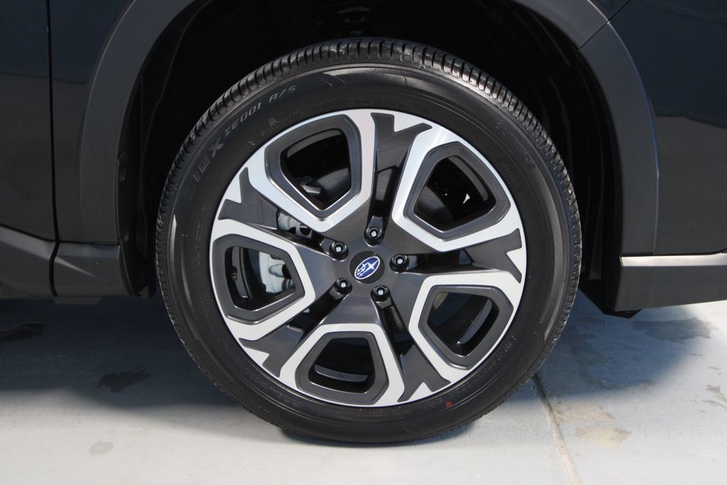 Used 2025 Subaru Ascent Touring w/ Popular Package #2 AWD/4WD image 38