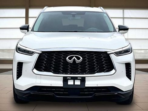 Used 2023 INFINITI QX60 Luxe w/ Cargo Package AWD/4WD image 3