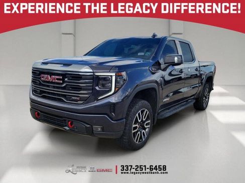 Used 2024 GMC Sierra 1500 AT4 w/ Technology Package AWD/4WD image 1