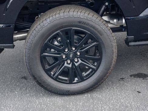 New 2025 Ford F150 Platinum w/ Equipment Group 702A High image 8