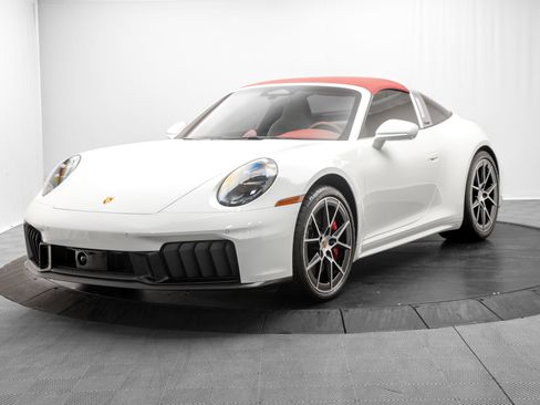 Certified 2026 Porsche 911 Targa 4 GTS AWD/4WD image 11