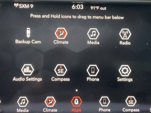 Used 2018 Jeep Grand Cherokee Laredo AWD/4WD image 22