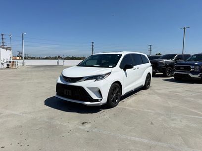 Used 2023 Toyota Sienna XSE