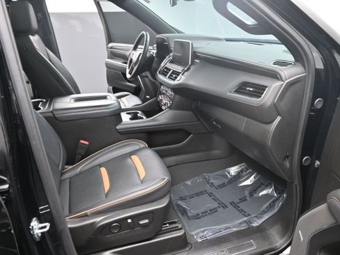 Used 2024 GMC Yukon AT4 w/ Technology Package image 20