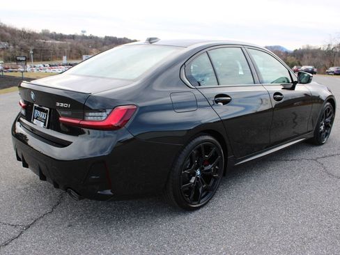 New 2026 BMW 330i xDrive Sedan w/ M Sport Package image 8