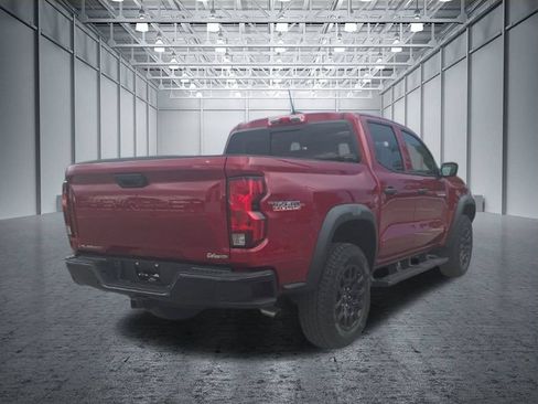 Used 2026 Chevrolet Colorado Trail Boss w/ LPO, Skid Plate Package AWD/4WD image 8