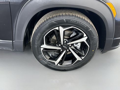 Used 2022 Chevrolet TrailBlazer RS FWD image 32
