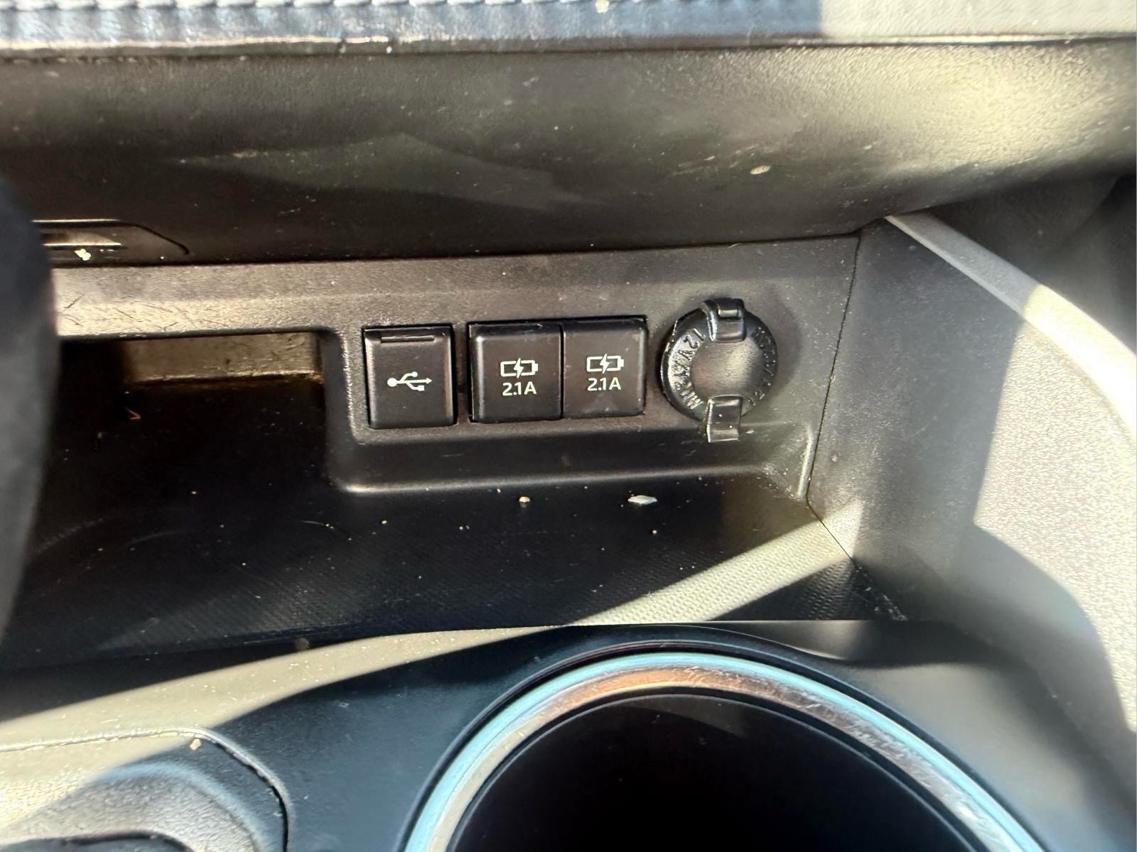 Used 2021 Toyota Highlander XSE AWD/4WD image 29