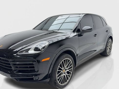Used 2023 Porsche Cayenne Platinum Edition AWD/4WD image 3