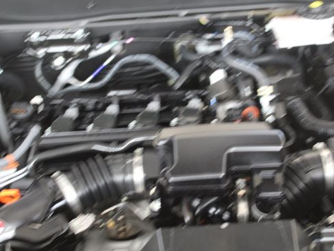 Used 2026 Honda CR-V LX image 17