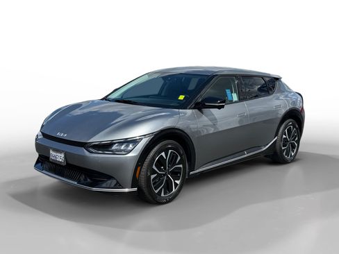 Used 2023 Kia EV6 Wind w/ Wind Technology Package AWD/4WD image 1