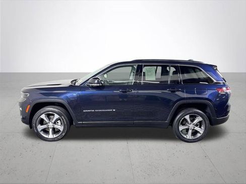 Certified 2023 Jeep Grand Cherokee 4WD 4xe w/ Luxury Tech Group II image 10