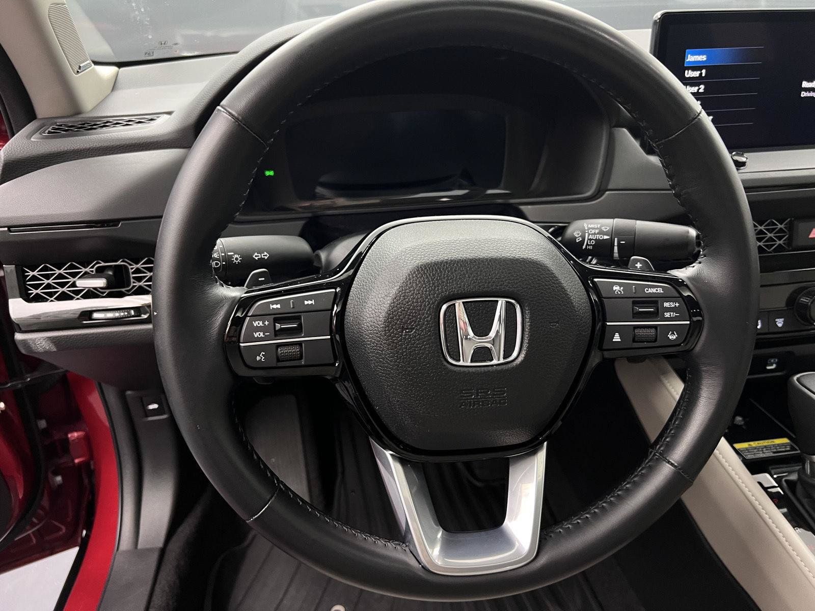 Used 2024 Honda Accord Touring image 6