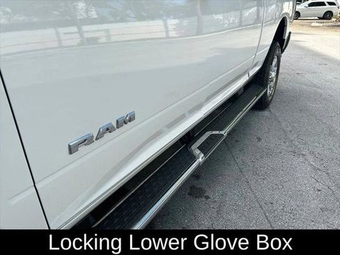 Used 2026 RAM 2500 Big Horn AWD/4WD image 33