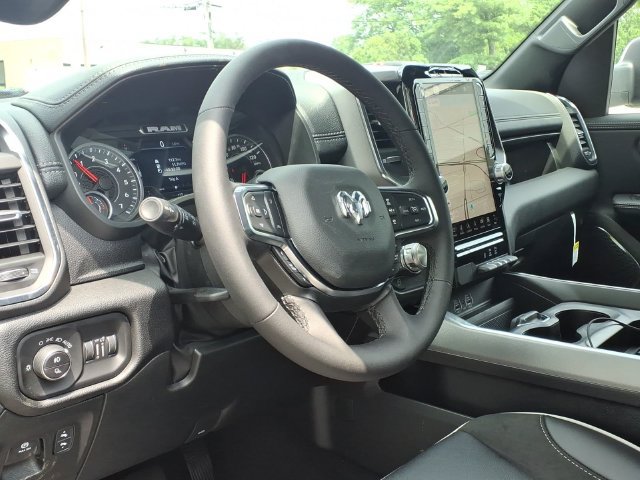 Used 2026 RAM 1500 Laramie AWD/4WD image 22