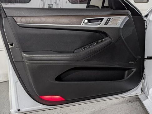 Used 2018 Genesis G80 5.0 Ultimate image 17