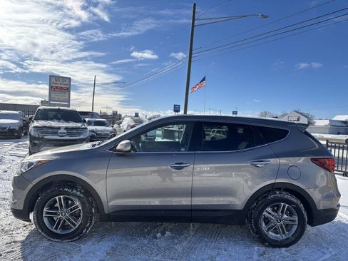 Used 2017 Hyundai Santa Fe Sport image 6