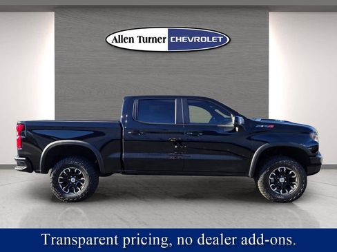 Used 2025 Chevrolet Silverado 1500 ZR2 w/ Technology Package image 5