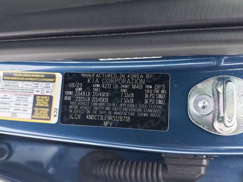 Certified 2024 Kia Niro SX Touring FWD image 40