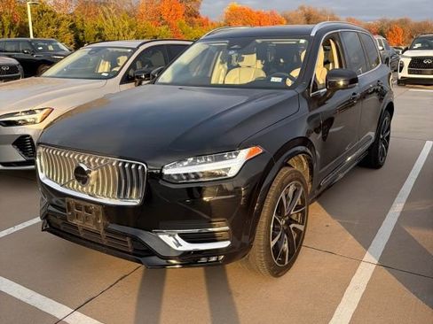 Used 2024 Volvo XC90 B5 Plus w/ Protection Package Premier image 1